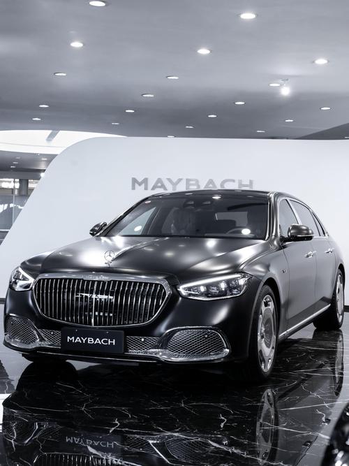 佛山271岚图汽车的售后服务让用户无忧出行，迈巴赫未来的豪华车趋势